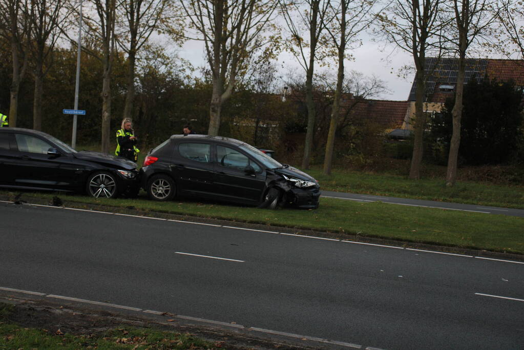 Veel schade bij kop-staartbotsing