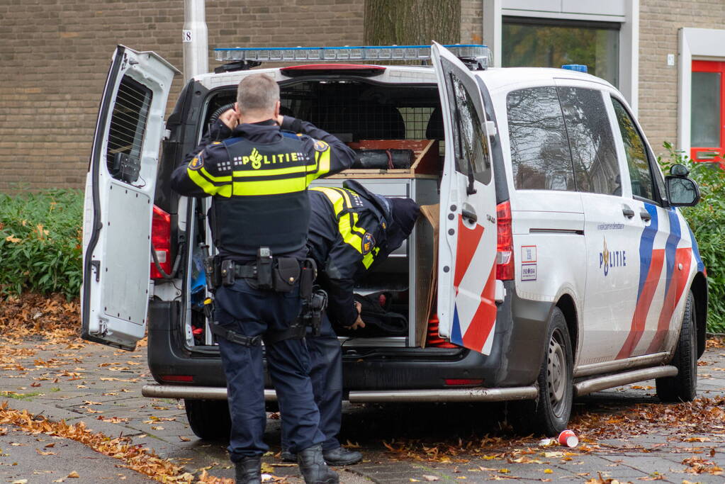 Politie trekt dienstwapen bij aanhouding