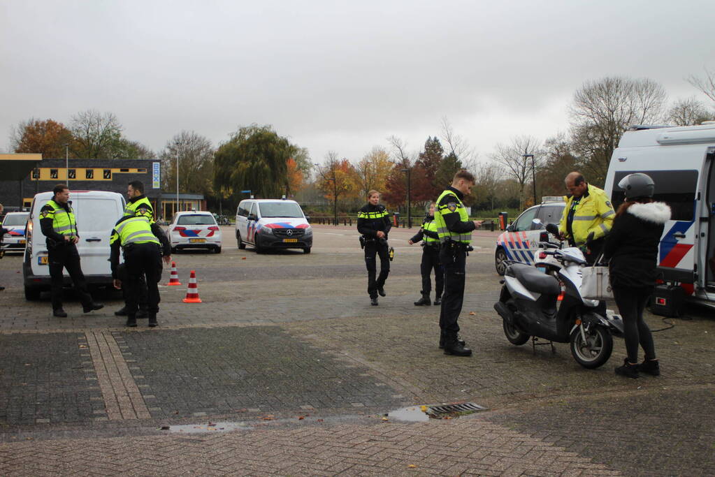 Politie houdt grote verkeerscontrole