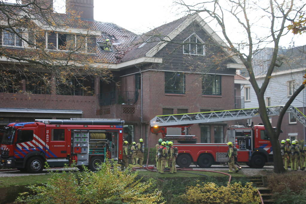 Zeer grote brand in appartementencomplex
