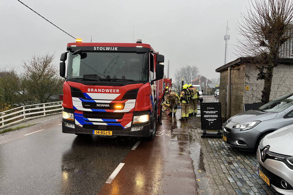 Meerdere accu's vatten vlam in bedrijfspand