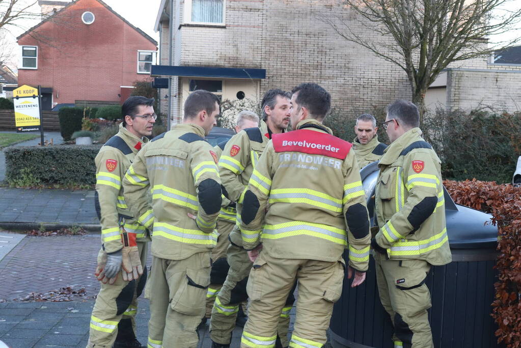 Ondergrondse container in brand gevlogen