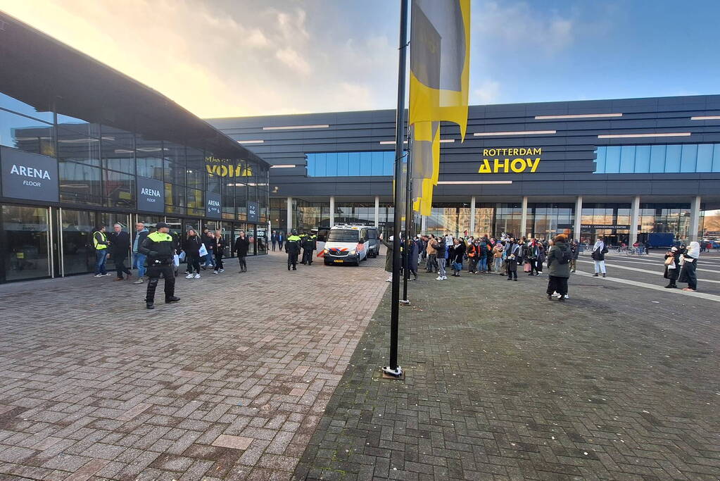 Waarschuwingsschot gelost bij demonstratie
