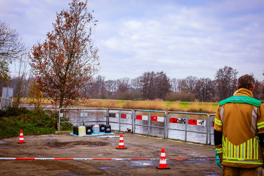 Vaten aangetroffen in de Eem