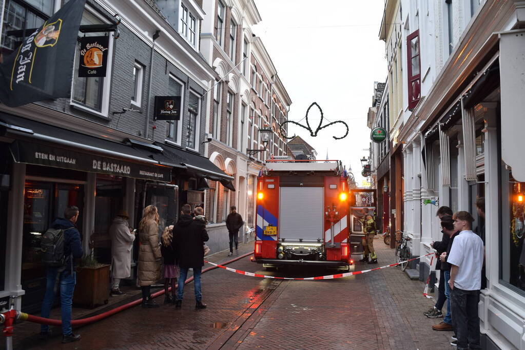 Brand in restaurant geblust
