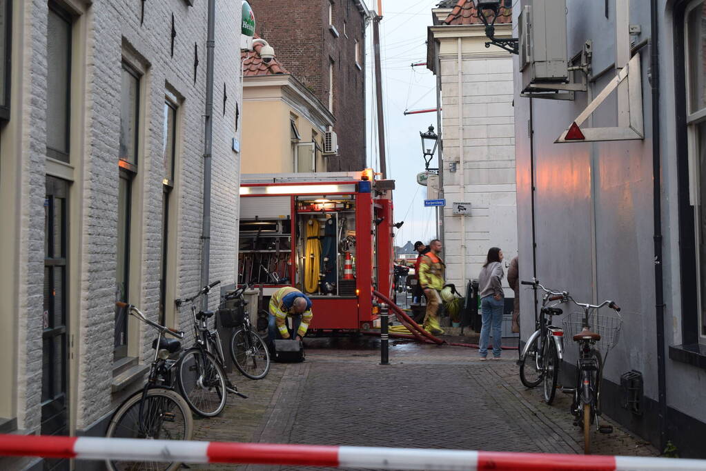 Brand in restaurant geblust