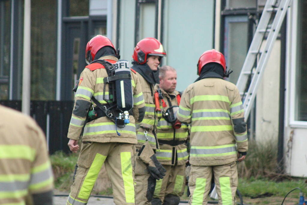 Keukenbrand snel onder controle