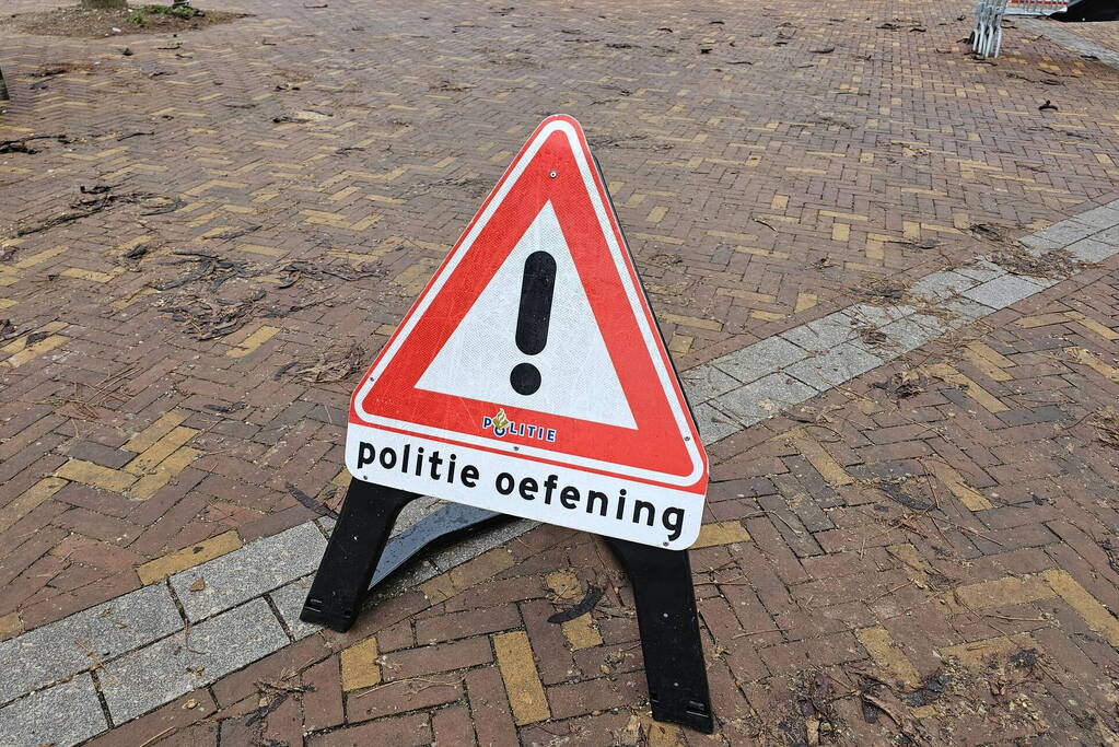 Politie houdt openbare orde oefening in centrum