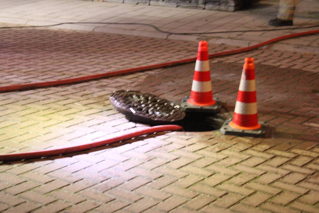 Brandweer ingezet voor waterleiding breuk