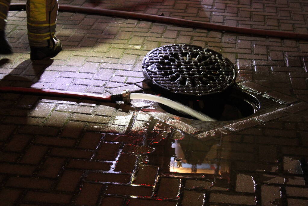 Brandweer ingezet voor waterleiding breuk