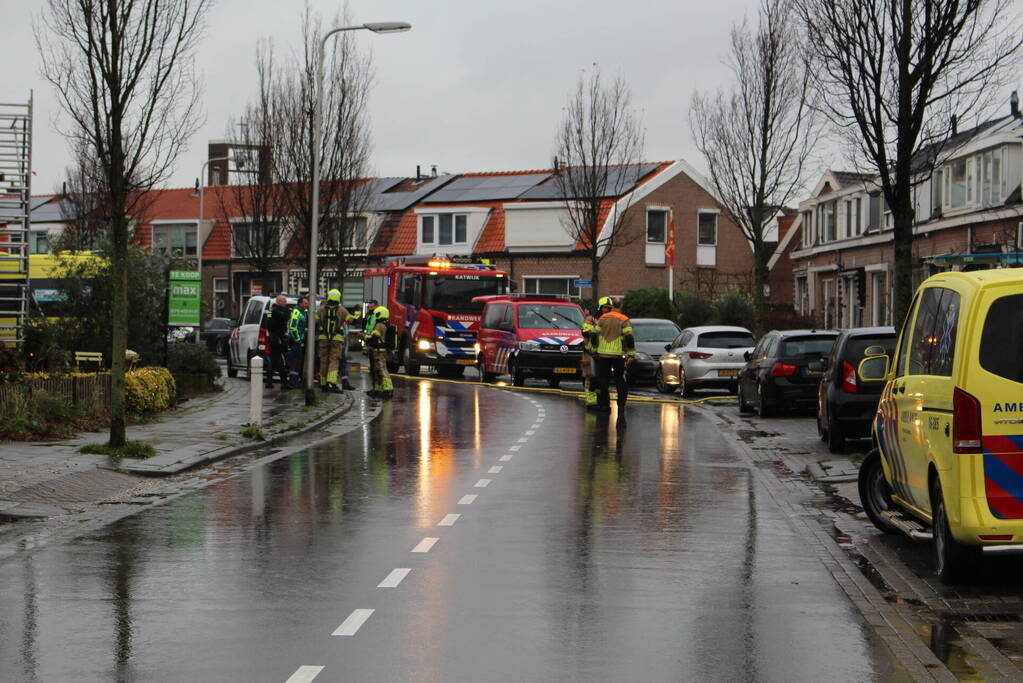 Twee overleden personen aangetroffen in woning