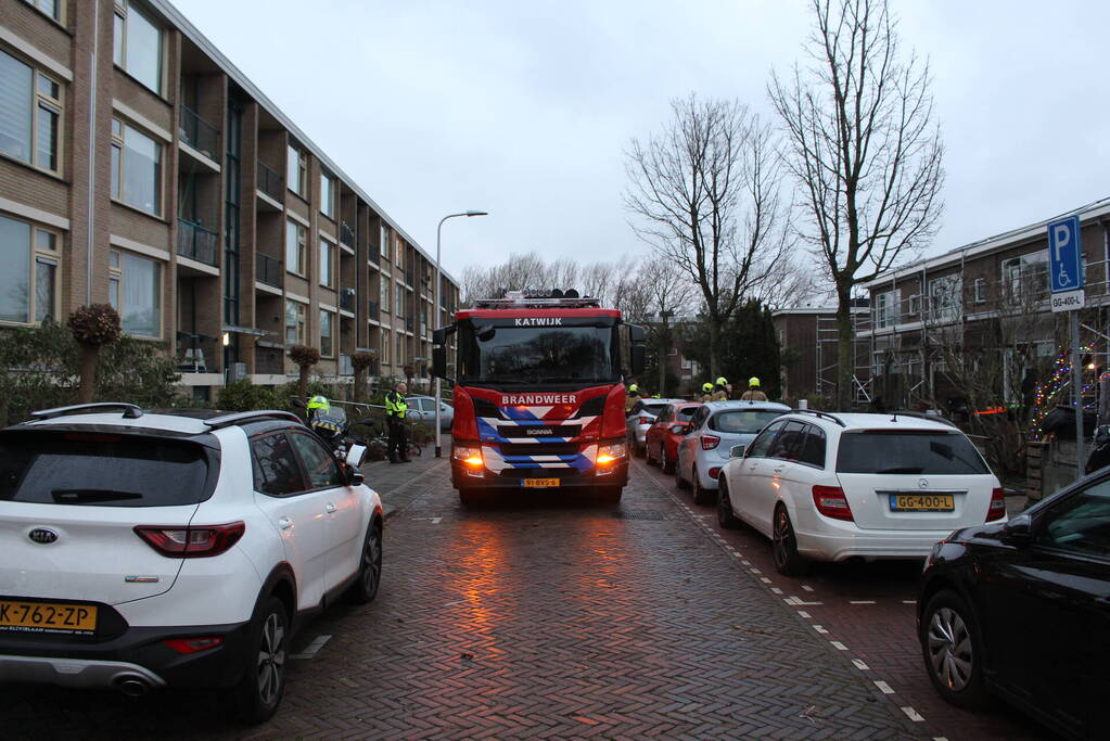 Zeven woningen ontruimd nadat steiger instort door wind