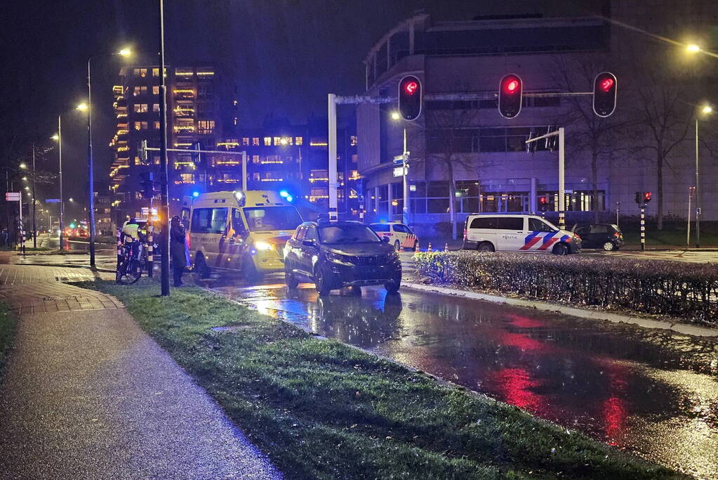 Voetganger aangereden tijdens afhandeling eerder ongeval