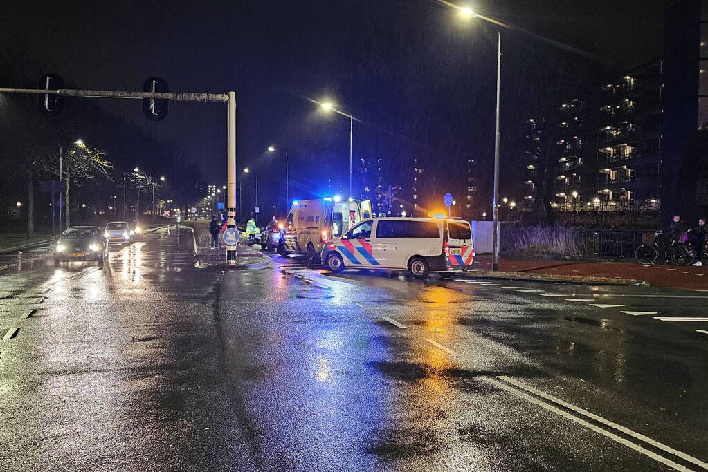 Voetganger aangereden tijdens afhandeling eerder ongeval