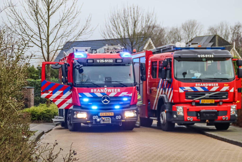 Zolder loopt flinke schade op door brand