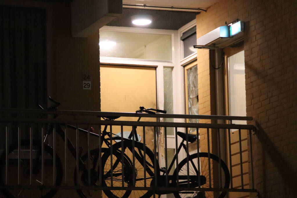 Schade door explosie bij woning