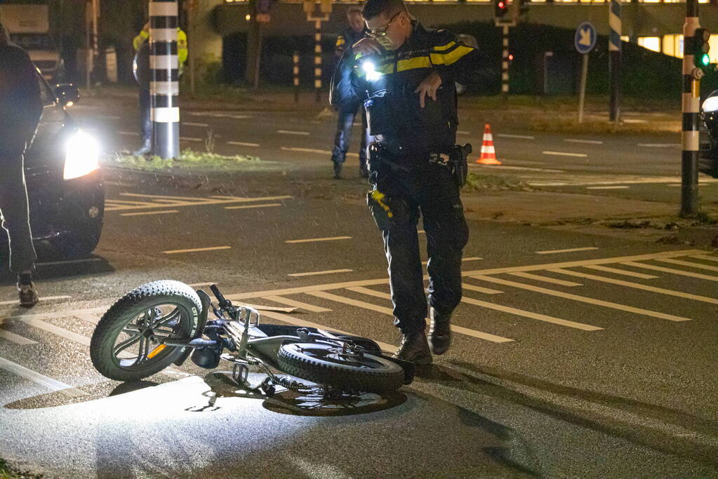 Fatbiker aangereden door automobilist