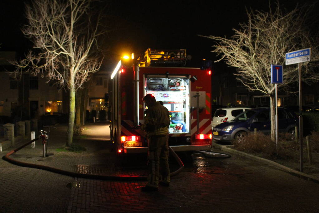 Brand in ondergrondse vuilcontainer