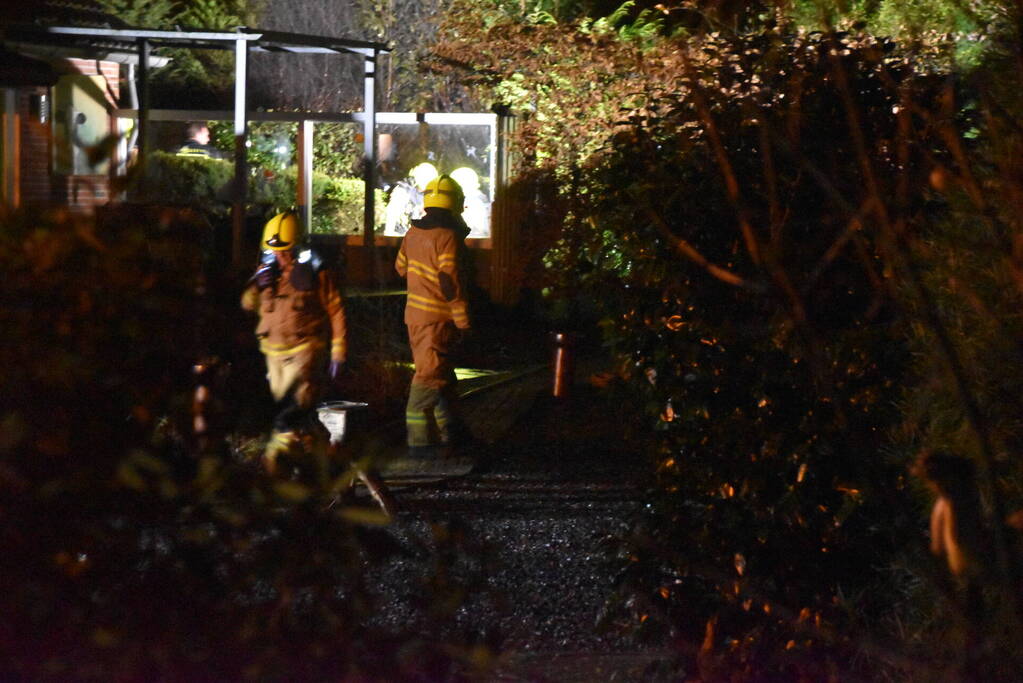 Containerhok verwoest door brand