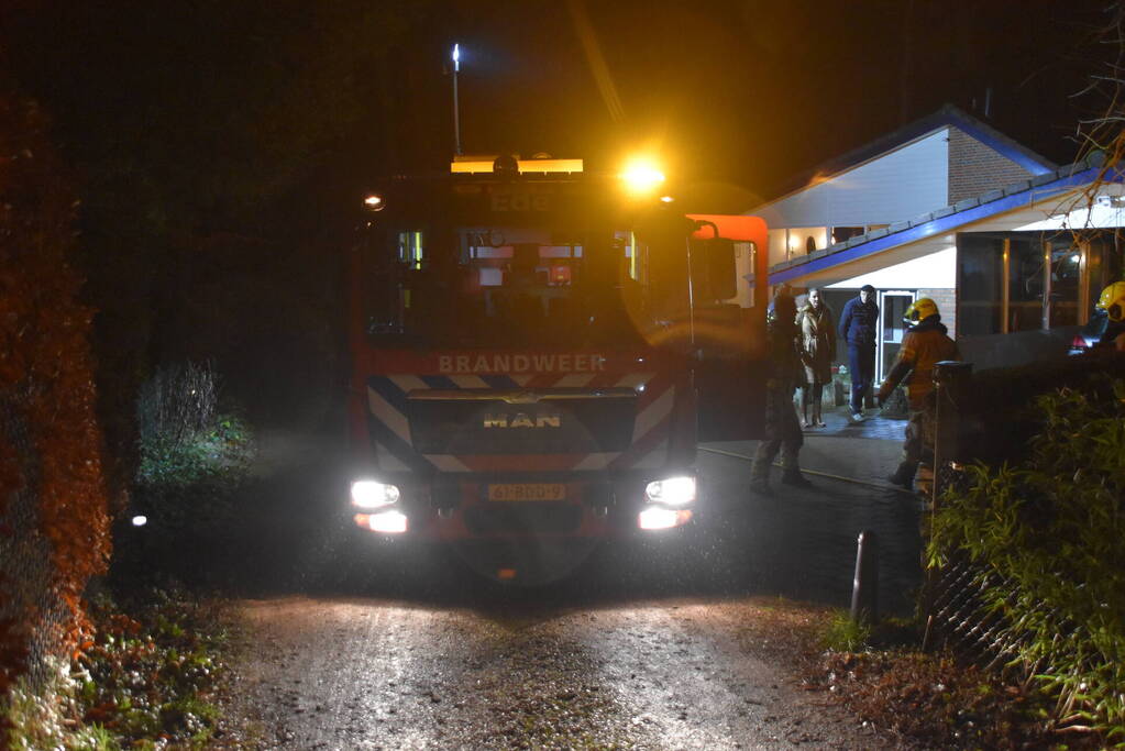 Containerhok verwoest door brand