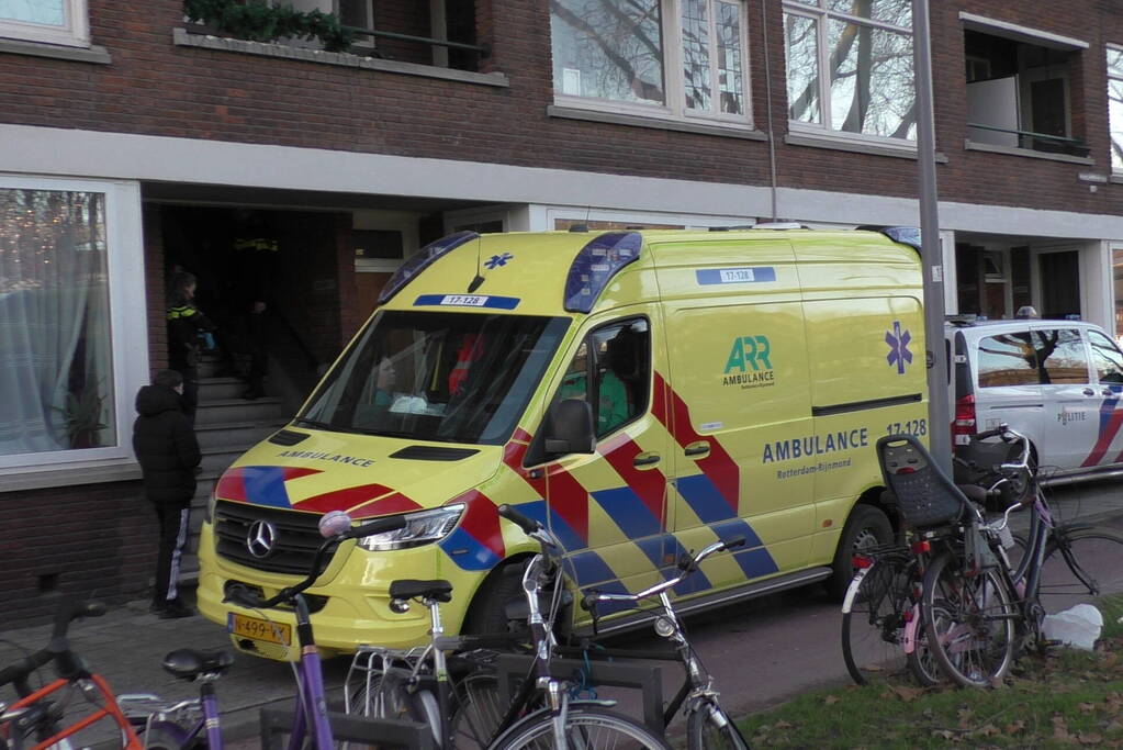 Verdachte gevlucht na steekpartij in woning