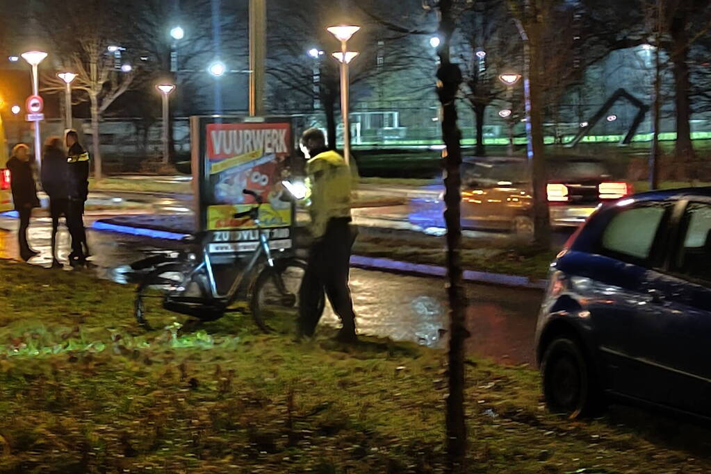 Fietser geschept door automobilist bij oversteken