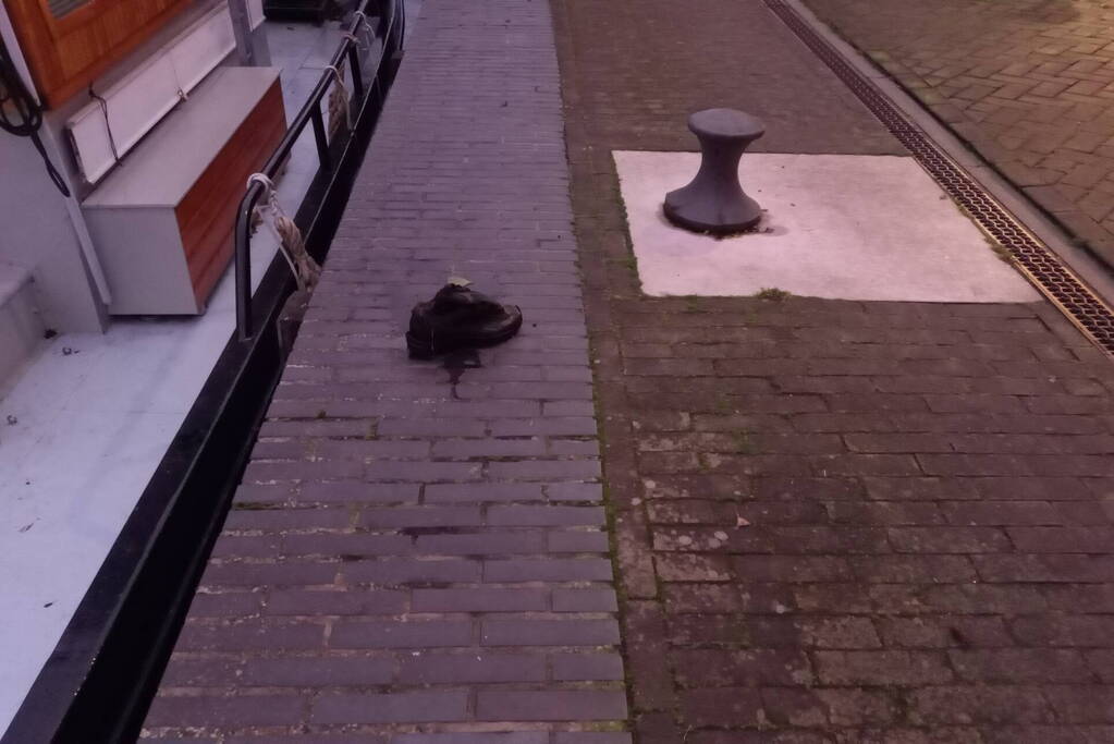 Hulpdiensten ingezet voor persoon te water