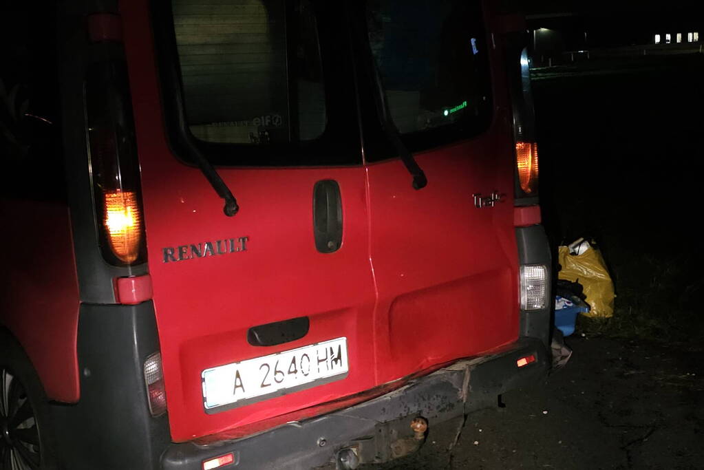 Ravage op snelweg door ongeval met caravan