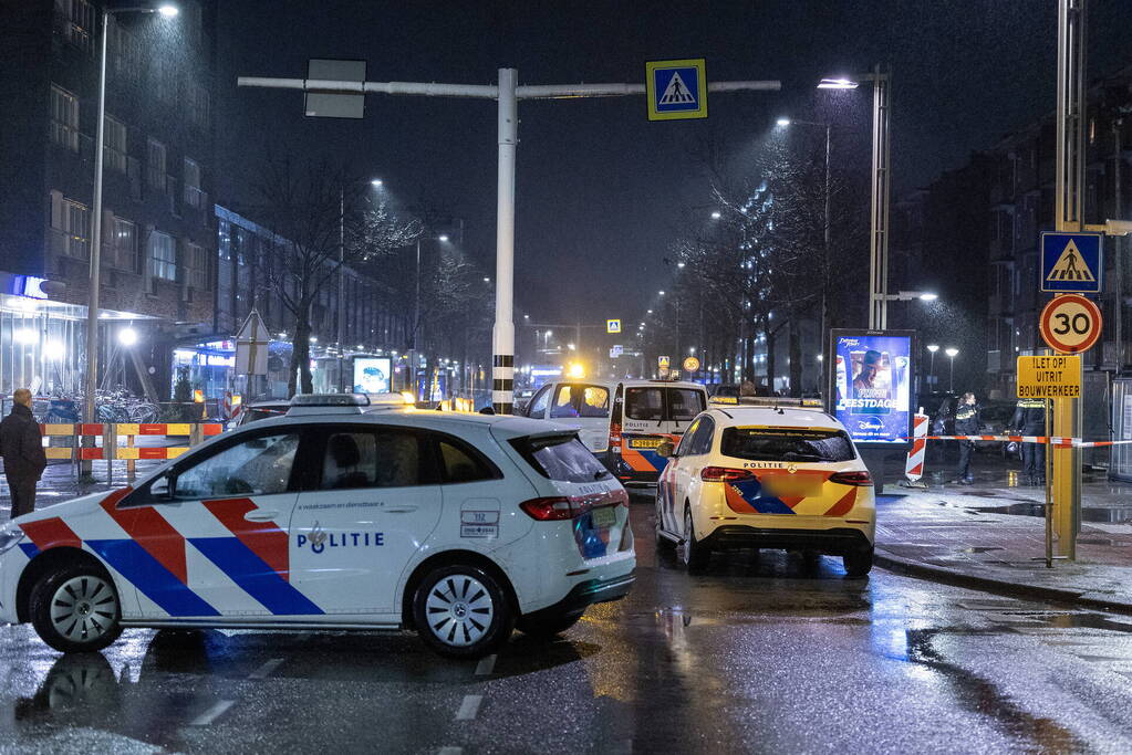 Veel schade door plofkraak bij geldautomaat