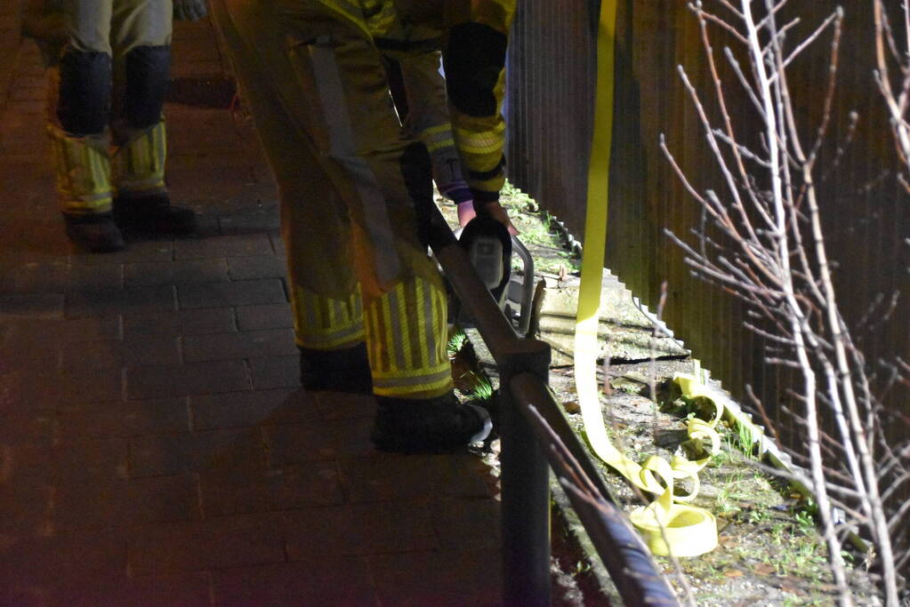 Fietshok dreigt weg te waaien