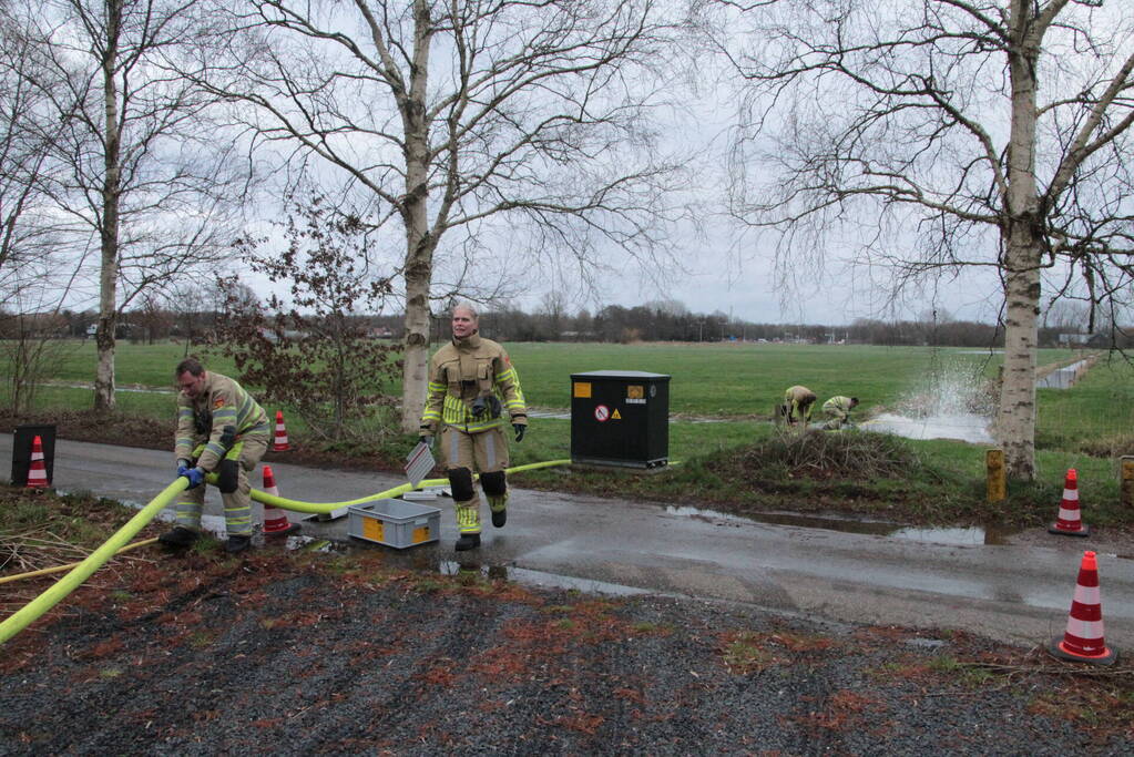 Kelder van evenementen locatie dreigt onder te lopen