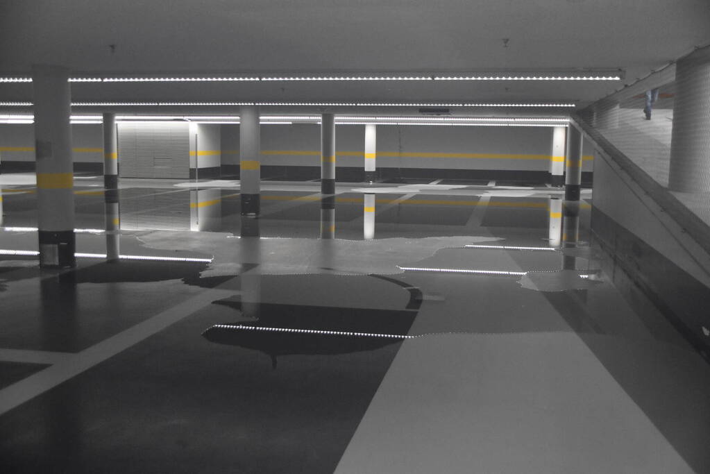 Wateroverlast in parkeergarage door baldadigheid