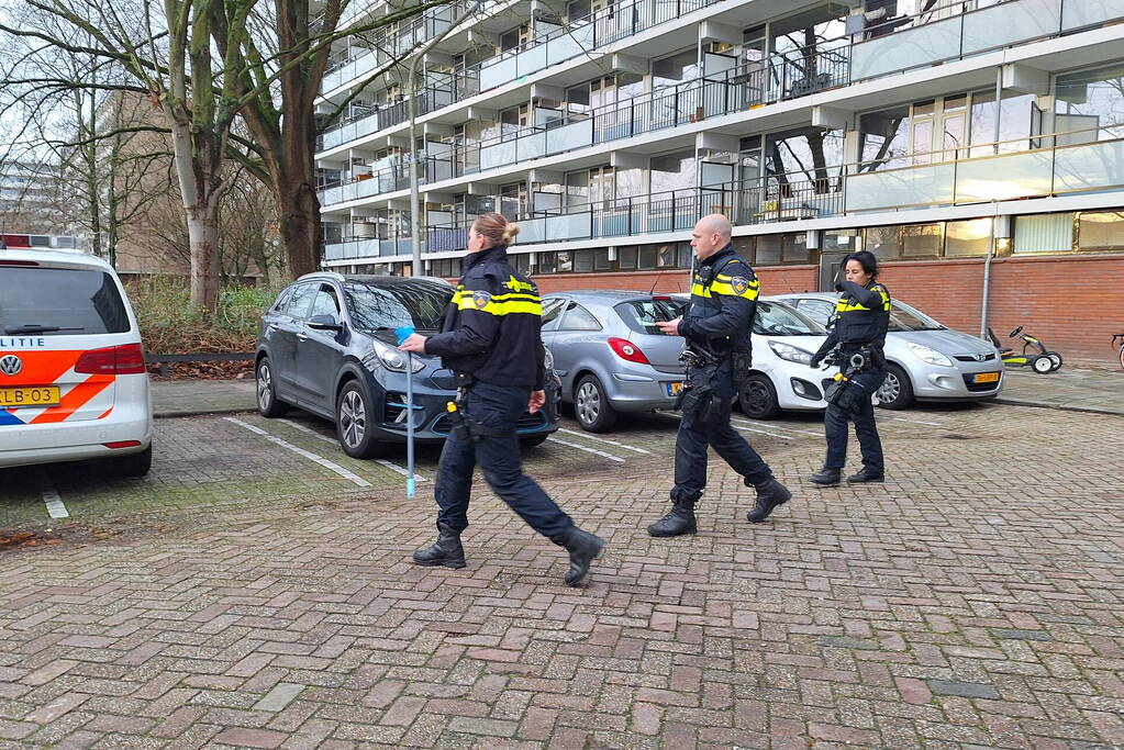 Gewonde na steekincident in flat
