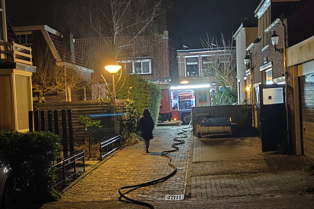 Auto uitgebrand op parkeerplaats