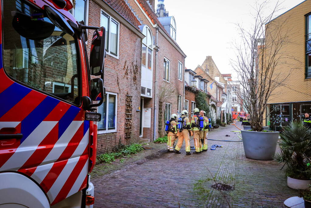 Veel schade bij woningbrand