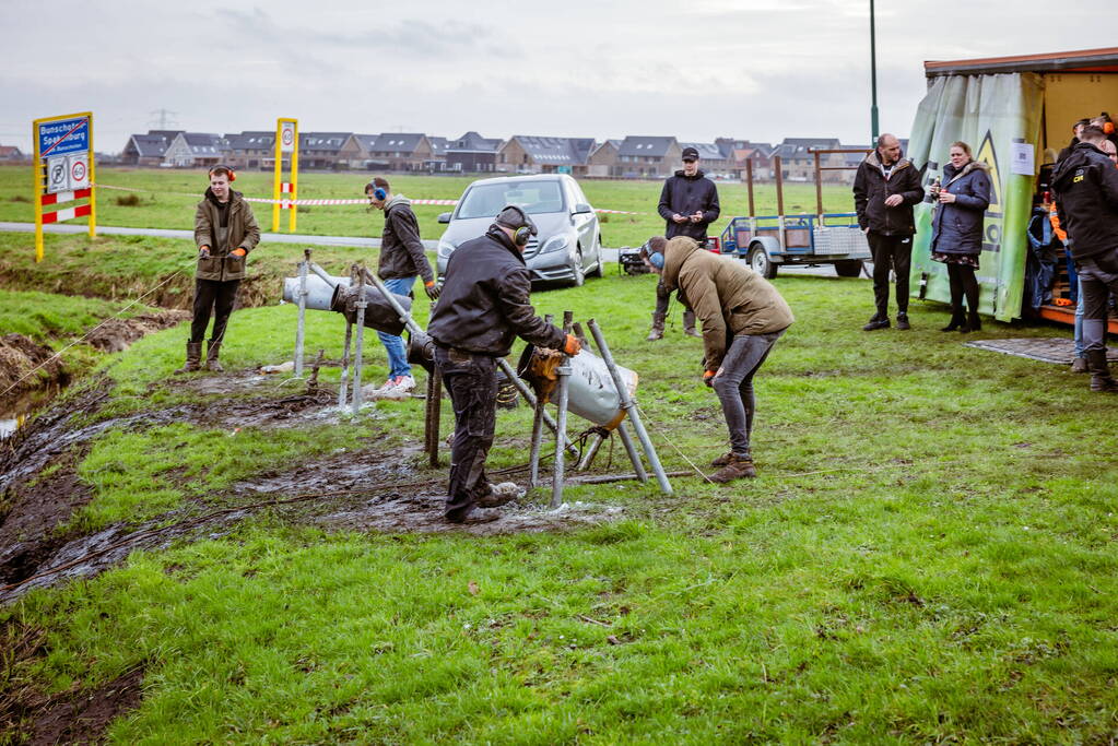 Carbidschieten dit jaar een dag eerder