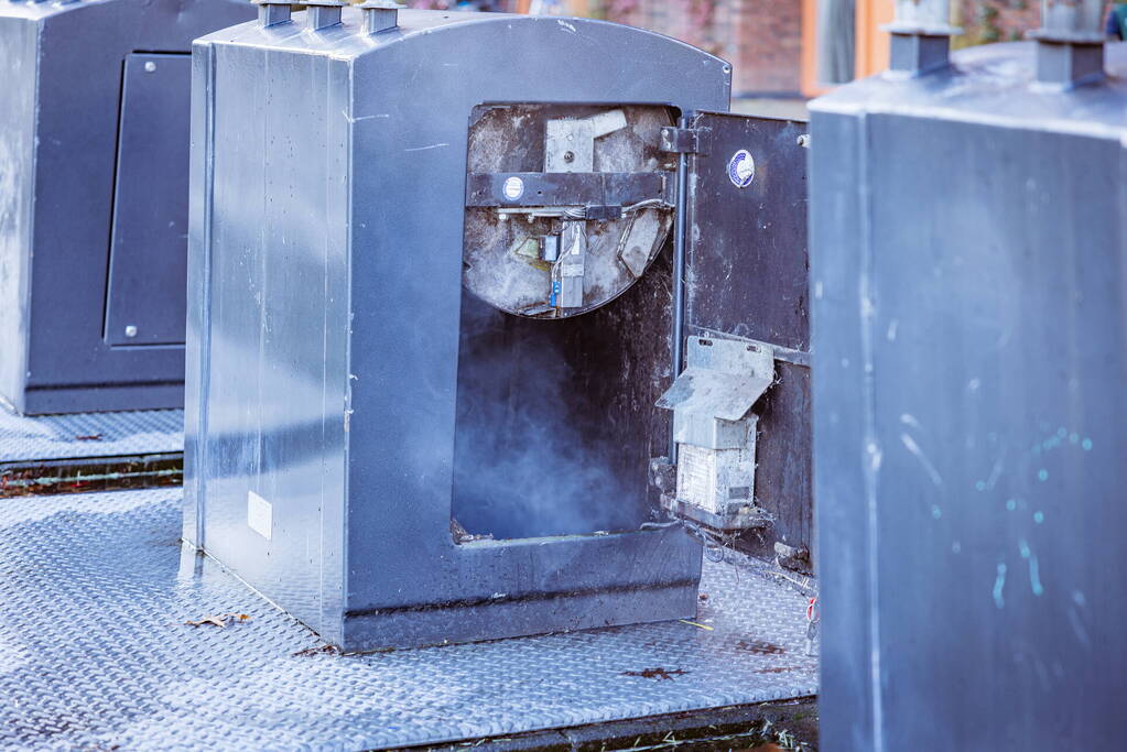 Brand in ondergrondse container