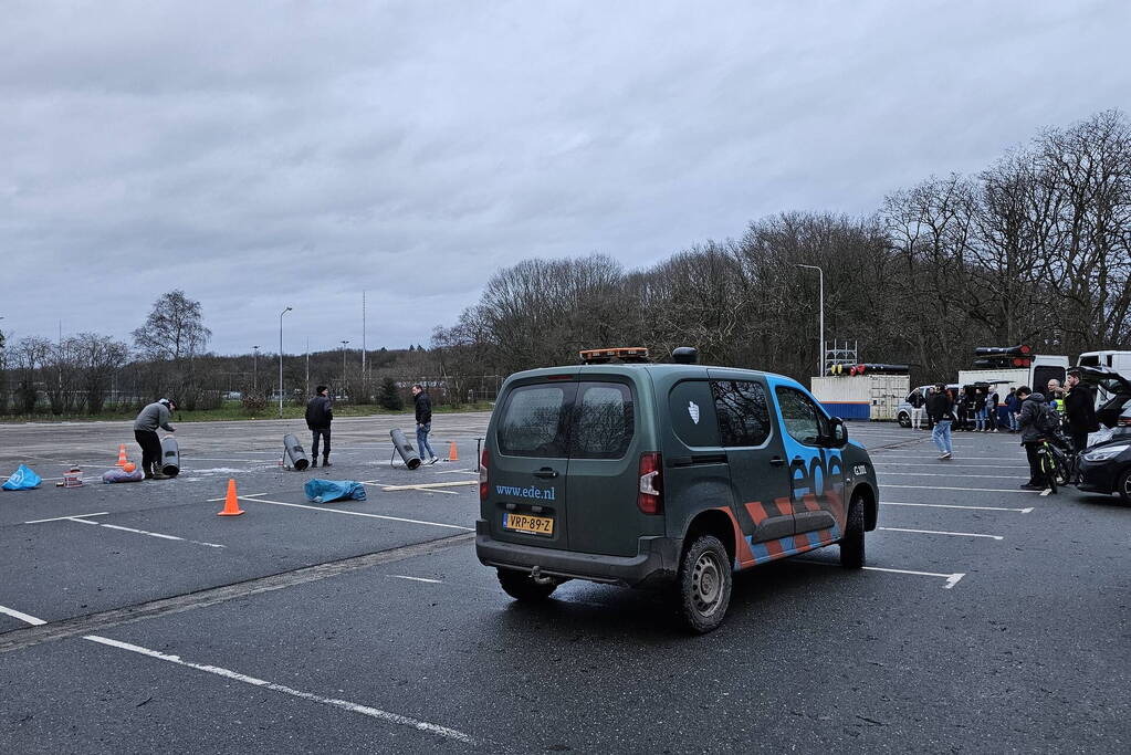 Carbidschieten trekt veel bekijks