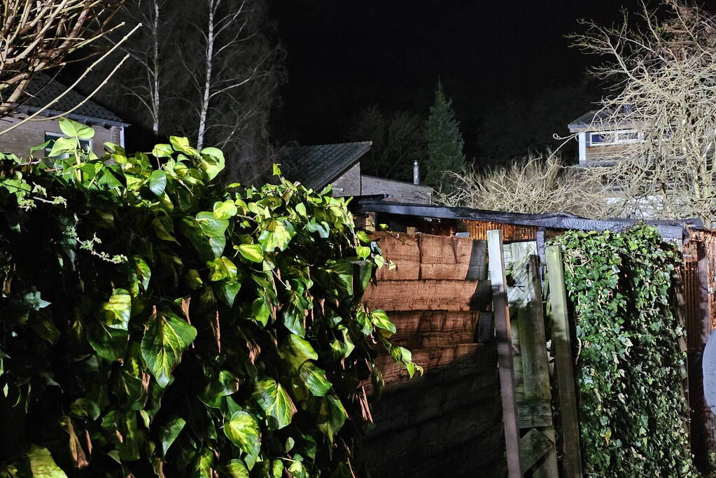 Brand in schuur van woning snel geblust