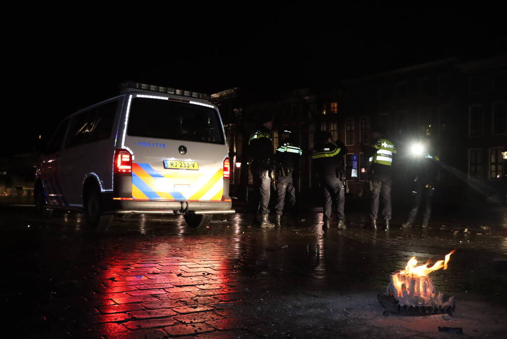 Grote politie-inzet na vernielingen en overlast in binnenstad