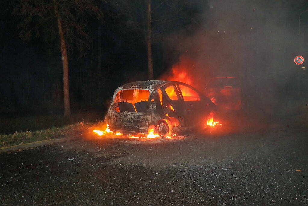Zesde voertuig uitgebrand in paar uur tijd
