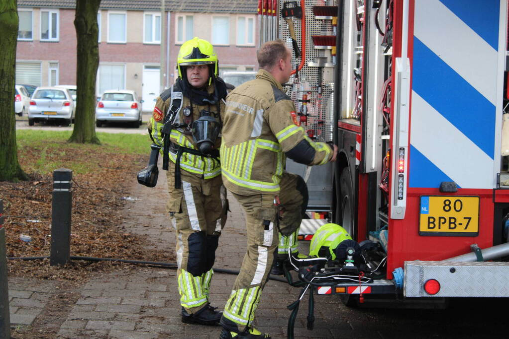 Uitslaande brand in schuur snel geblust