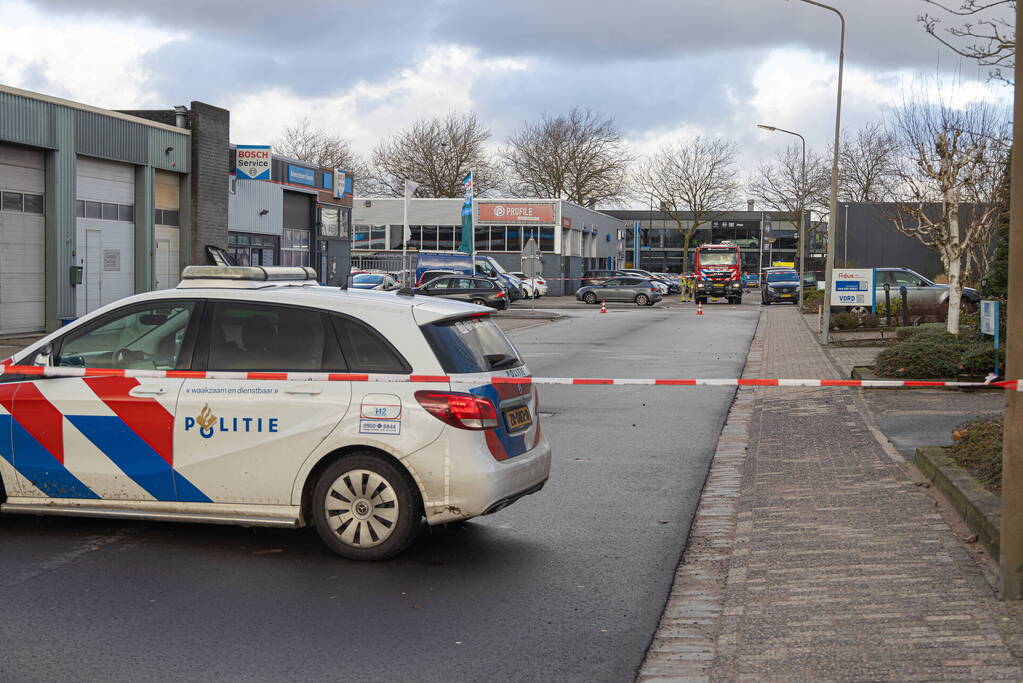 Explosief aangetroffen bij bedrijfspand
