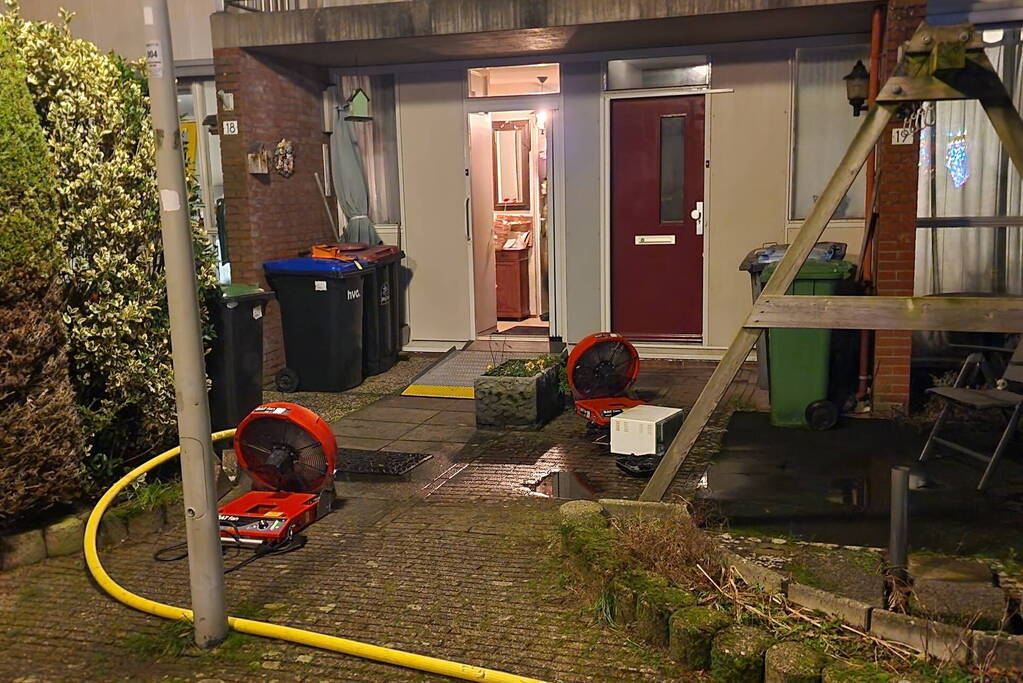 Magnetron vat vlam in woning