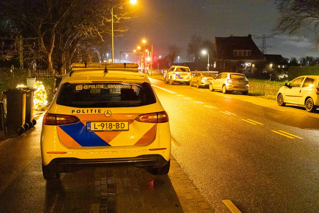 Dienst Speciale Interventies valt woning binnen