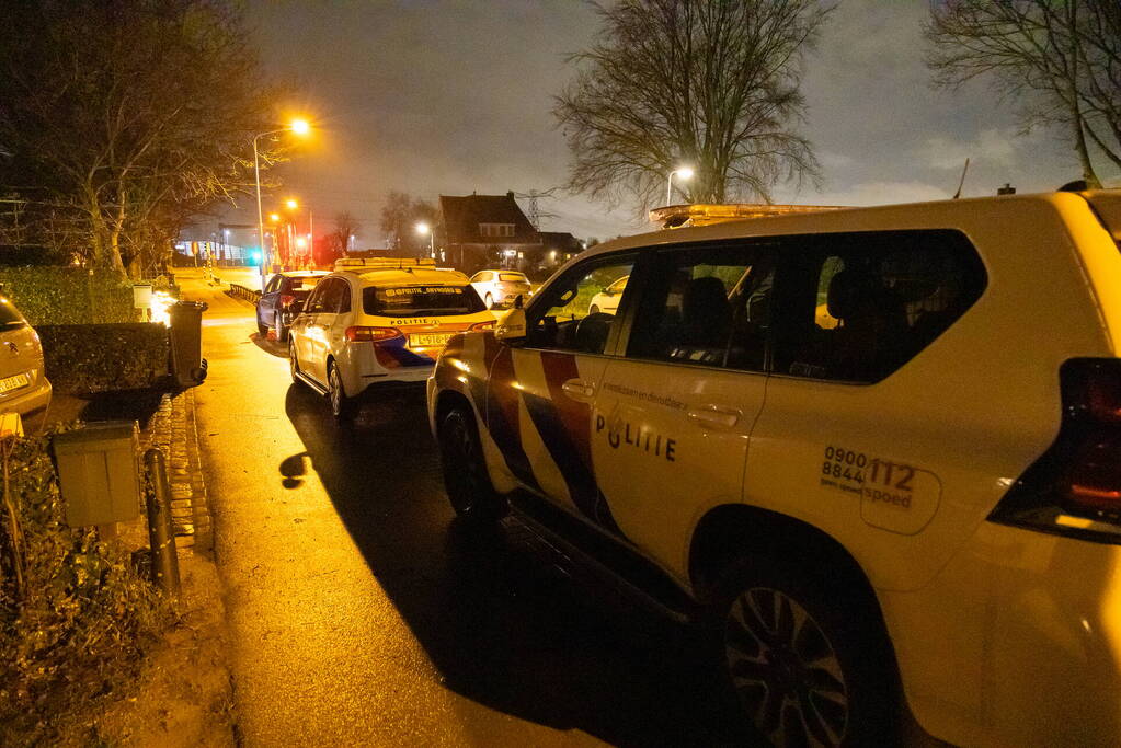 Dienst Speciale Interventies valt woning binnen