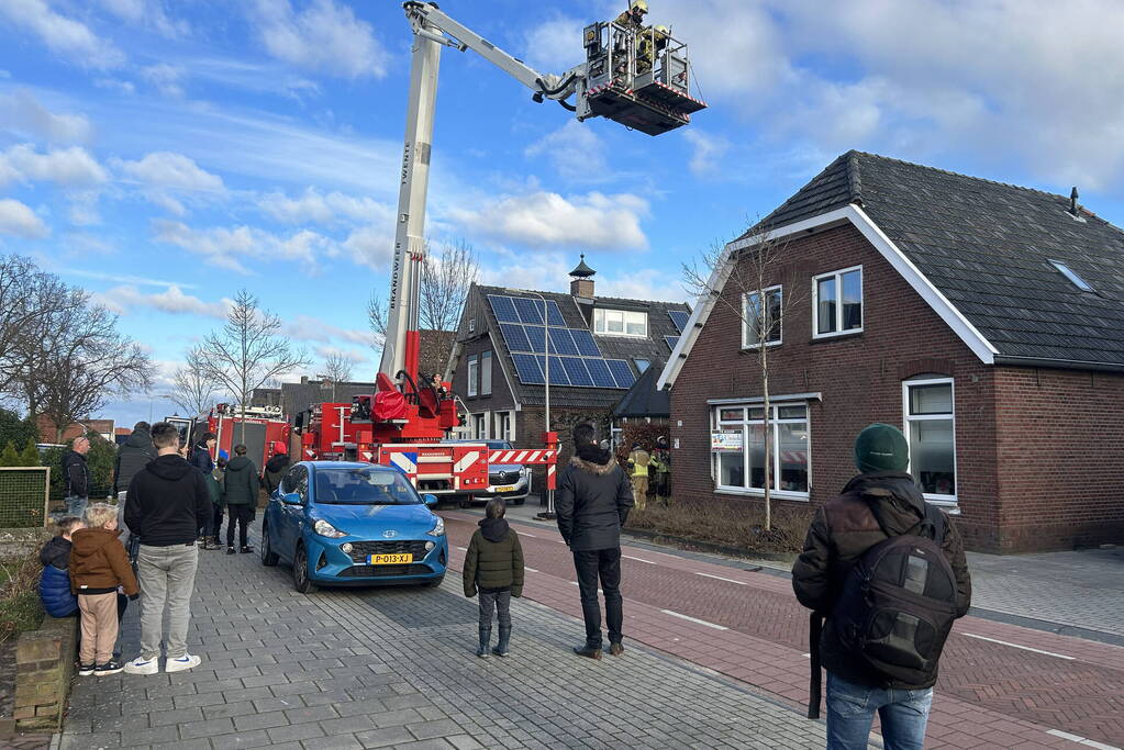 Schoorsteen geveegd na brand