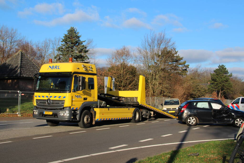 Vier voertuigen betrokken bij ongeval