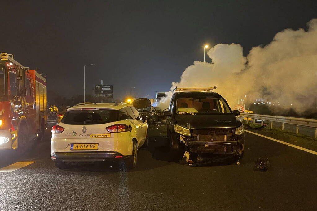 Brand na ernstig ongeval op snelweg
