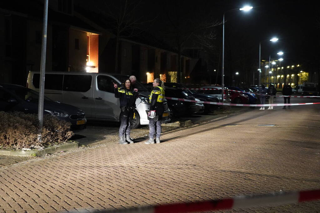 Persoon zwaargewond bij steekincident